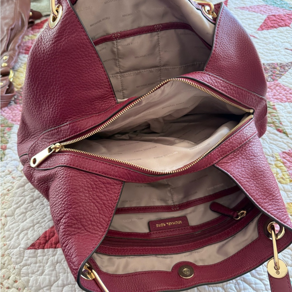 Michael Kors Raven Burgundy Leather Shoulder Bag - Picture 3 of 3